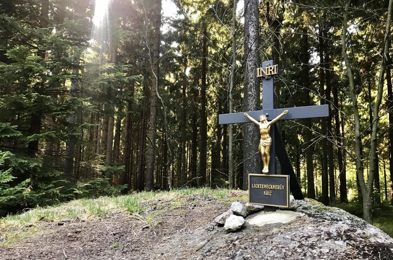 Lichtenecknerův kříž u Bedřichova