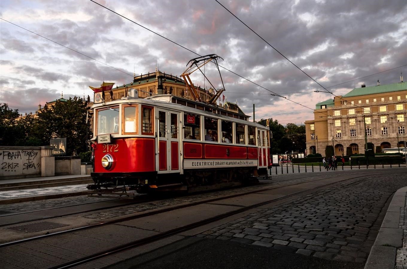 Jízdenku v pražské historické tramvaji můžete zaplatit kryptoměnou