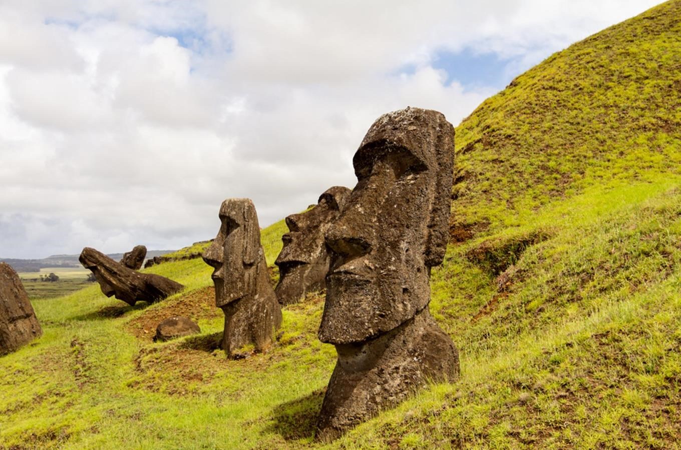 Pavel Pavel – muž, který na Velikonočním ostrově rozhýbal sochy moai