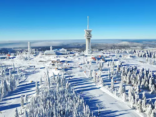 Skiareál Klínovec – největší lyžařské středisko v Krušných horách