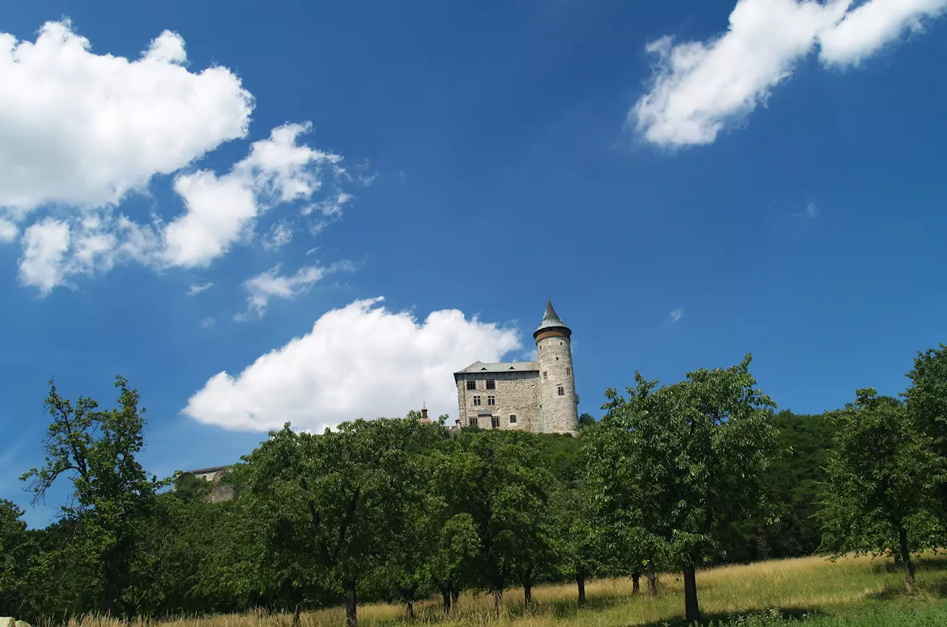 Na Kunětické hoře bude vysvěcen nový zvon pro hradní kapli 