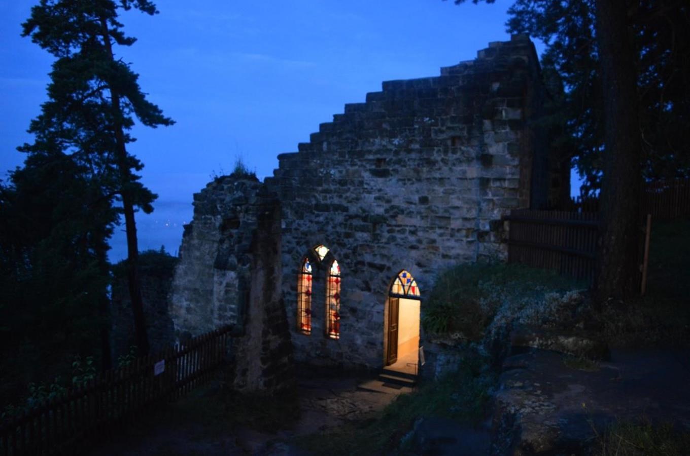 Noční prohlídka hradu Valdštejn