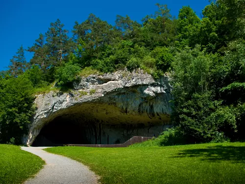 Jeskyně Kůlna v Moravském krasu