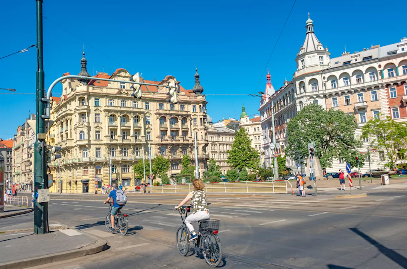 Na kole po městě: jak a kde si bezpečně užít jízdu i ve velkých městech