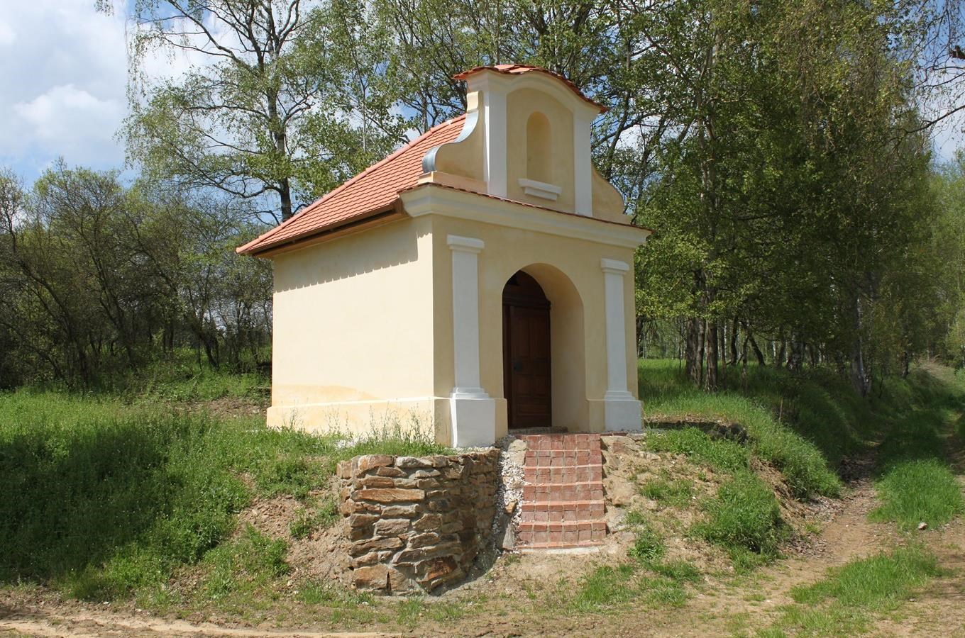Poutní kaple Panny Marie u Lachovic na Toužimsku