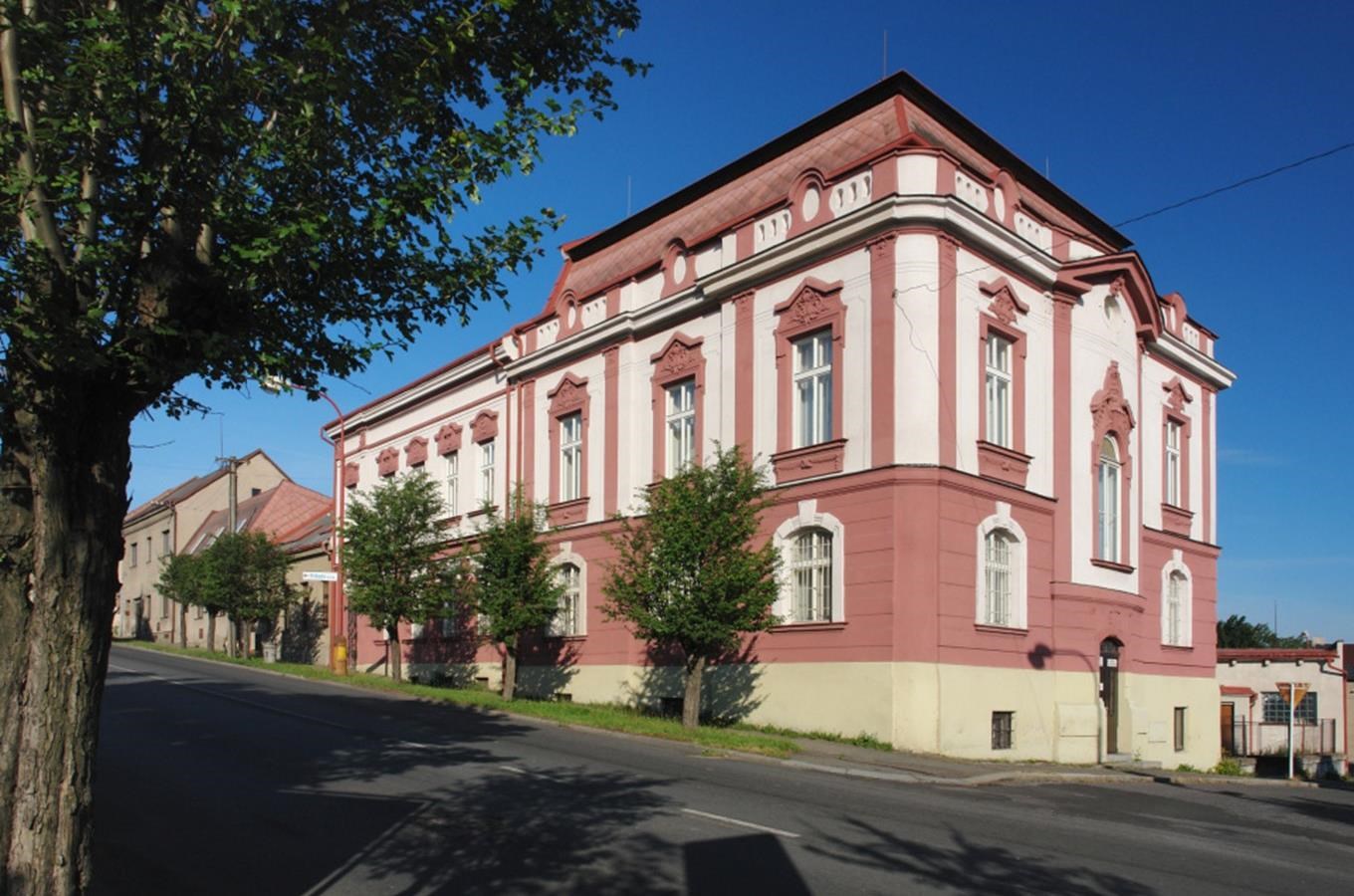 Muzeum a galerie Hlinsko - historická, textilní a národopisná expozice