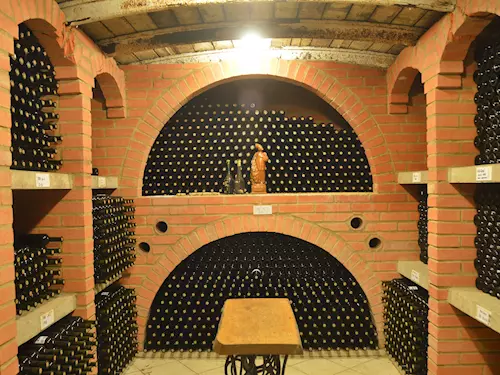 Morávia víno Prušánky – moderní vinařství a ubytování v Nechorách