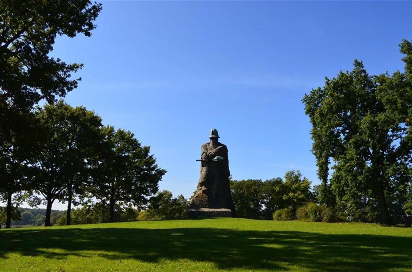 Udělejte si výlet k památníku Jana Žižky z Trocnova