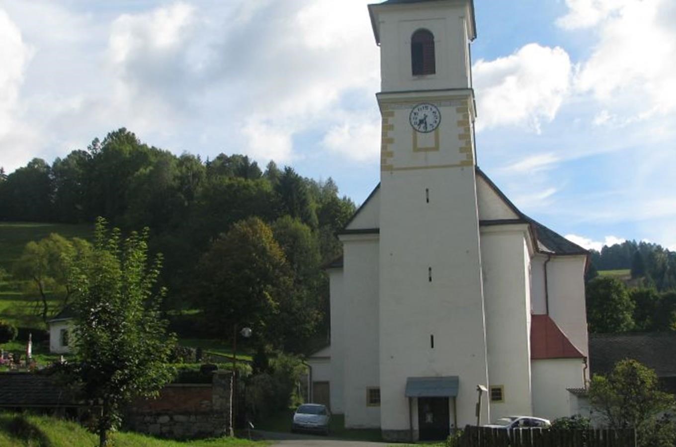 Kostel sv. Mikuláše v Hanušovicích