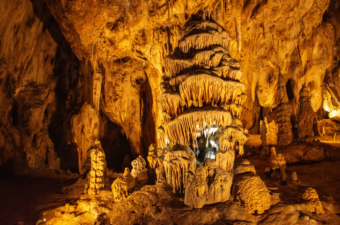 Zpřístupněné jeskyně ČR zahajují novou turistickou sezonu