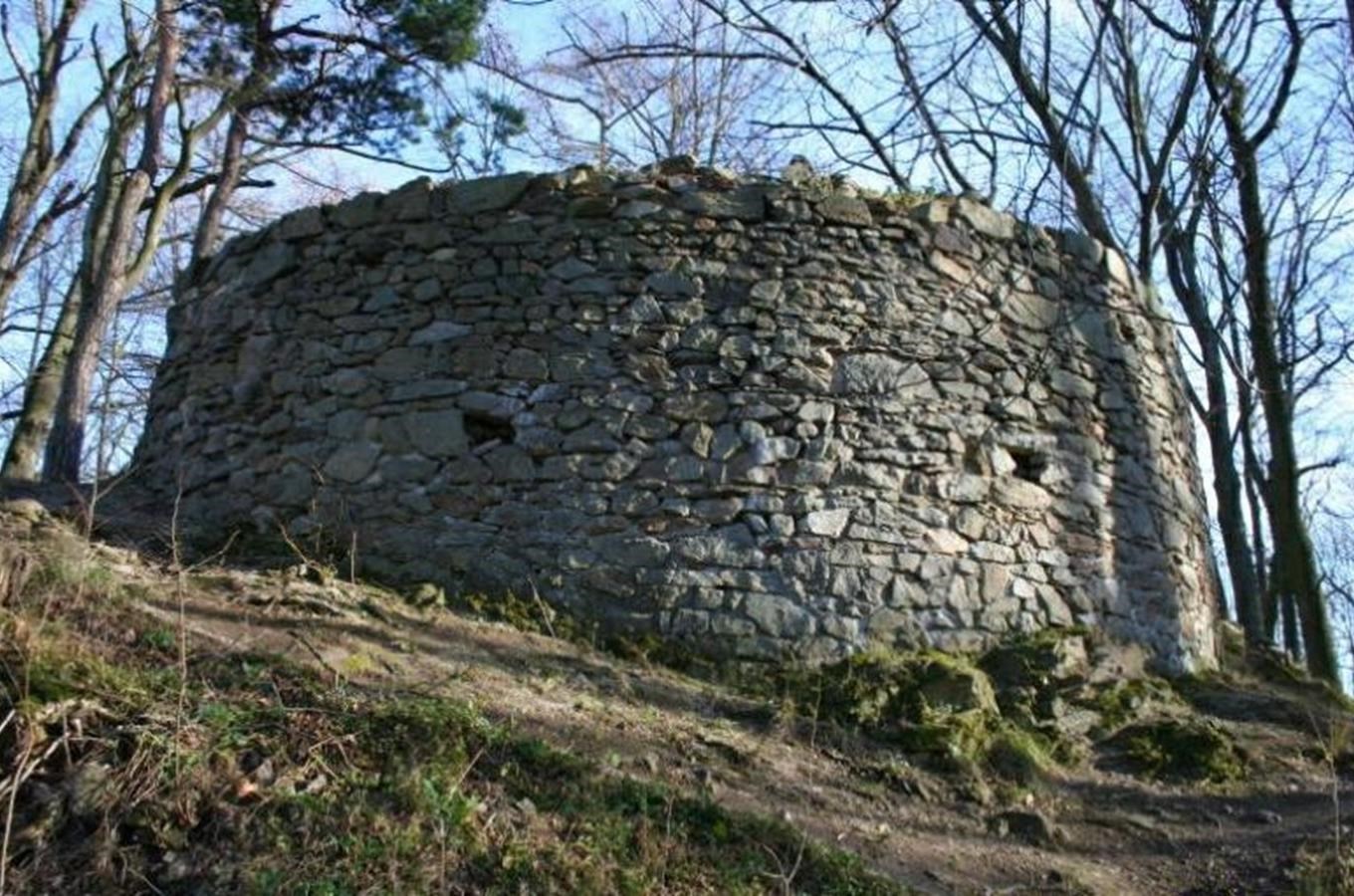 Zřícenina hradu Prácheň u Horažďovic