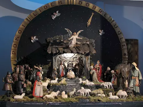 Betlémy 2021 – kostel Panny Marie Královny míru na Lhotce