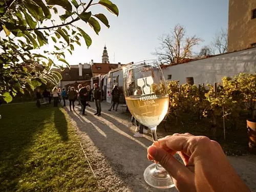 Zahradní degustace vín Český Krumlov