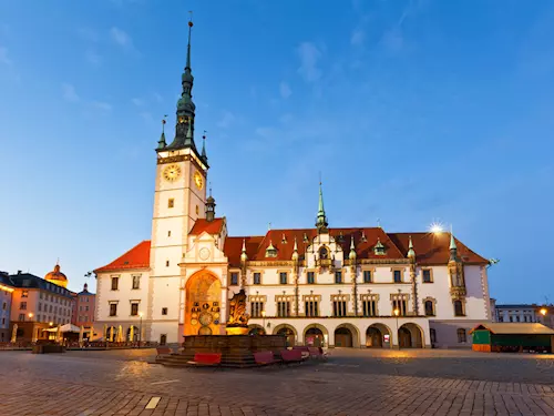 Radnice s orlojem a věží v Olomouci