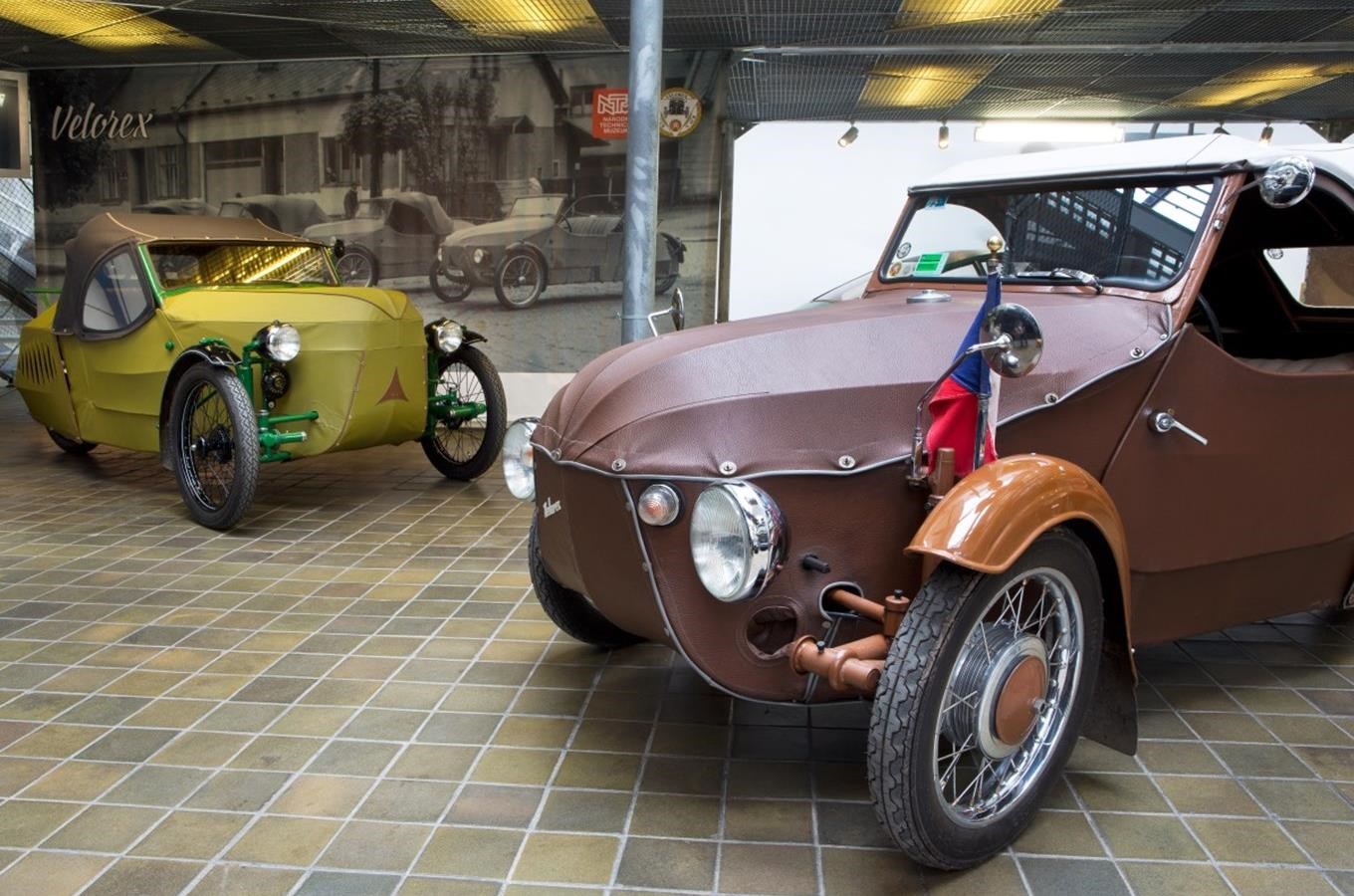 V Národním technickém muzeu zaparkovalo 10 legendárních vozítek značky Velorex