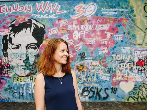 Otevření Muzea Lennonovy zdi v Praze The Lennon Wall Story