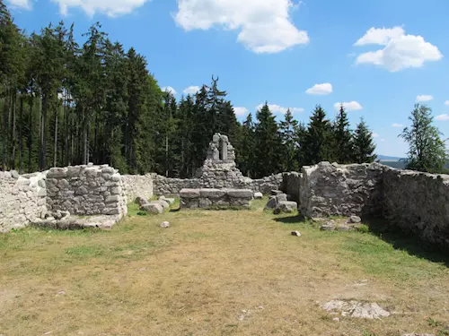 Kostel sv. Mikuláše pod Krudumem – místo opředené legendami