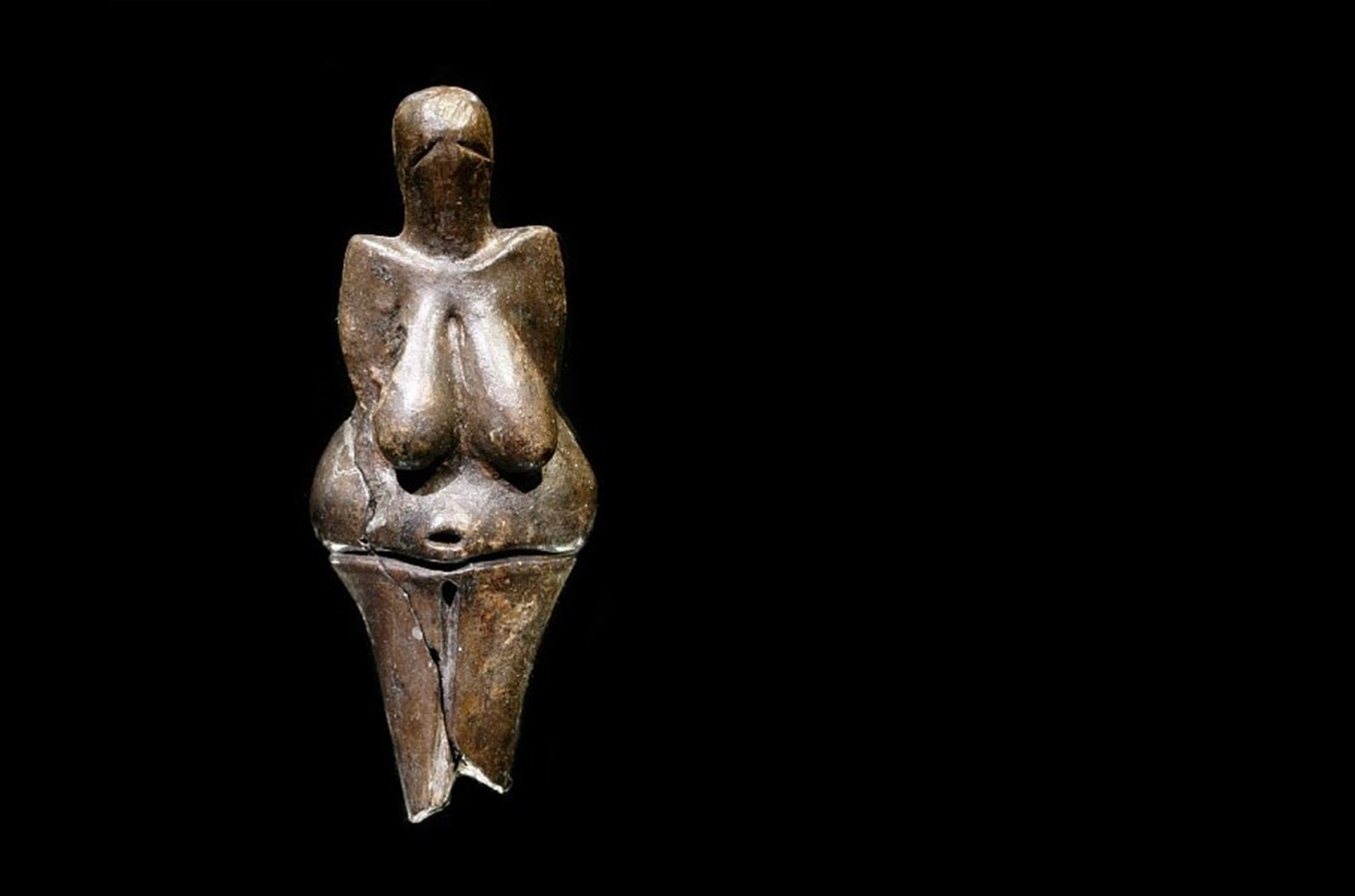 Věstonická venuše - nejstarší umělecký předmět z keramiky na světě