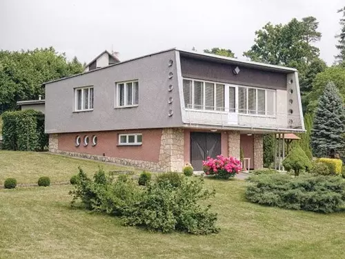 Dům Šumperák – nejrozšířenější typ rodinné vily za socialismu