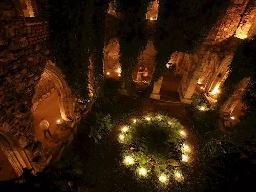 Noční prohlídky kláštera Rosa coeli