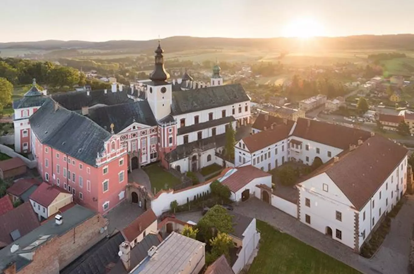 Broumovský klášter se opět otevírá, sezónu zahájí jarním trhem