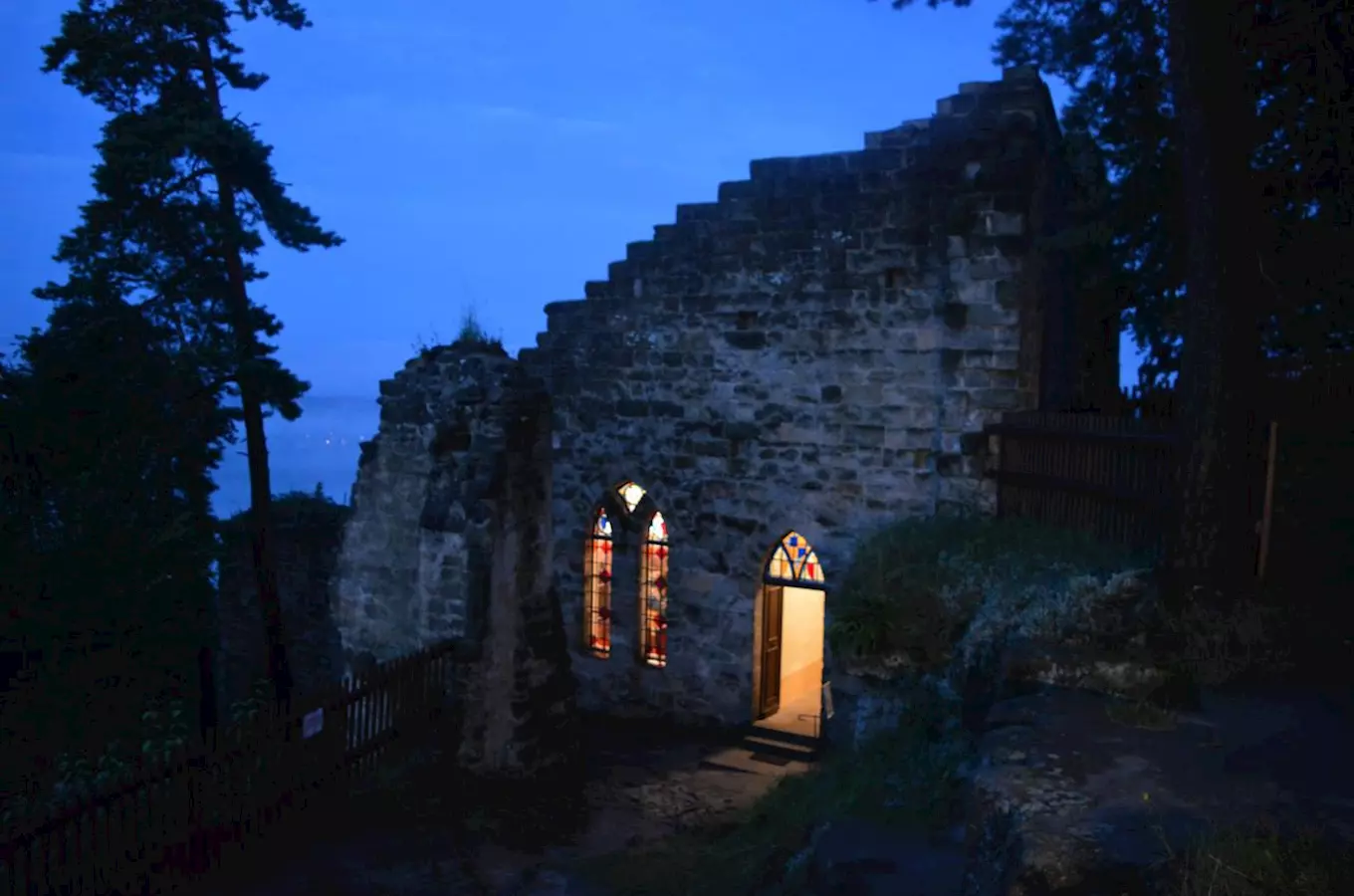 Noční prohlídka hradu Valdštejn