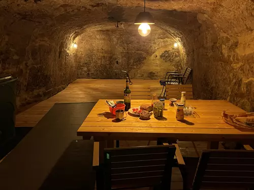 Jeskyně Janská – unikátní ubytování přímo v jeskyni
