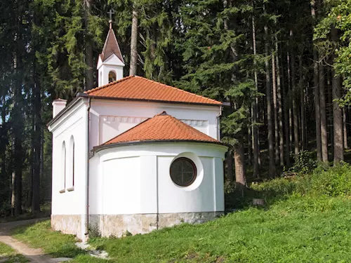 Kaple v osadě Na Radosti u Vimperku