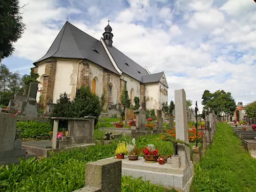 Hřbitovní kostel svaté Máří Magdaleny Velhartice