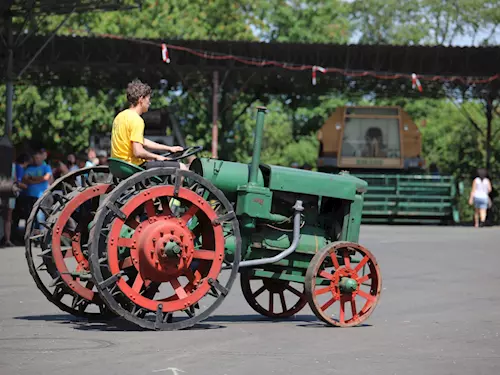 Historické traktory a zemědělské stroje v pohybu uvidíte v Čáslavi
