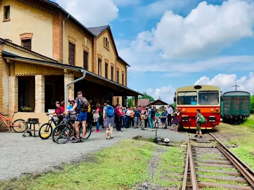 Sklářská lokálka Šenovka – Kamenický motoráček