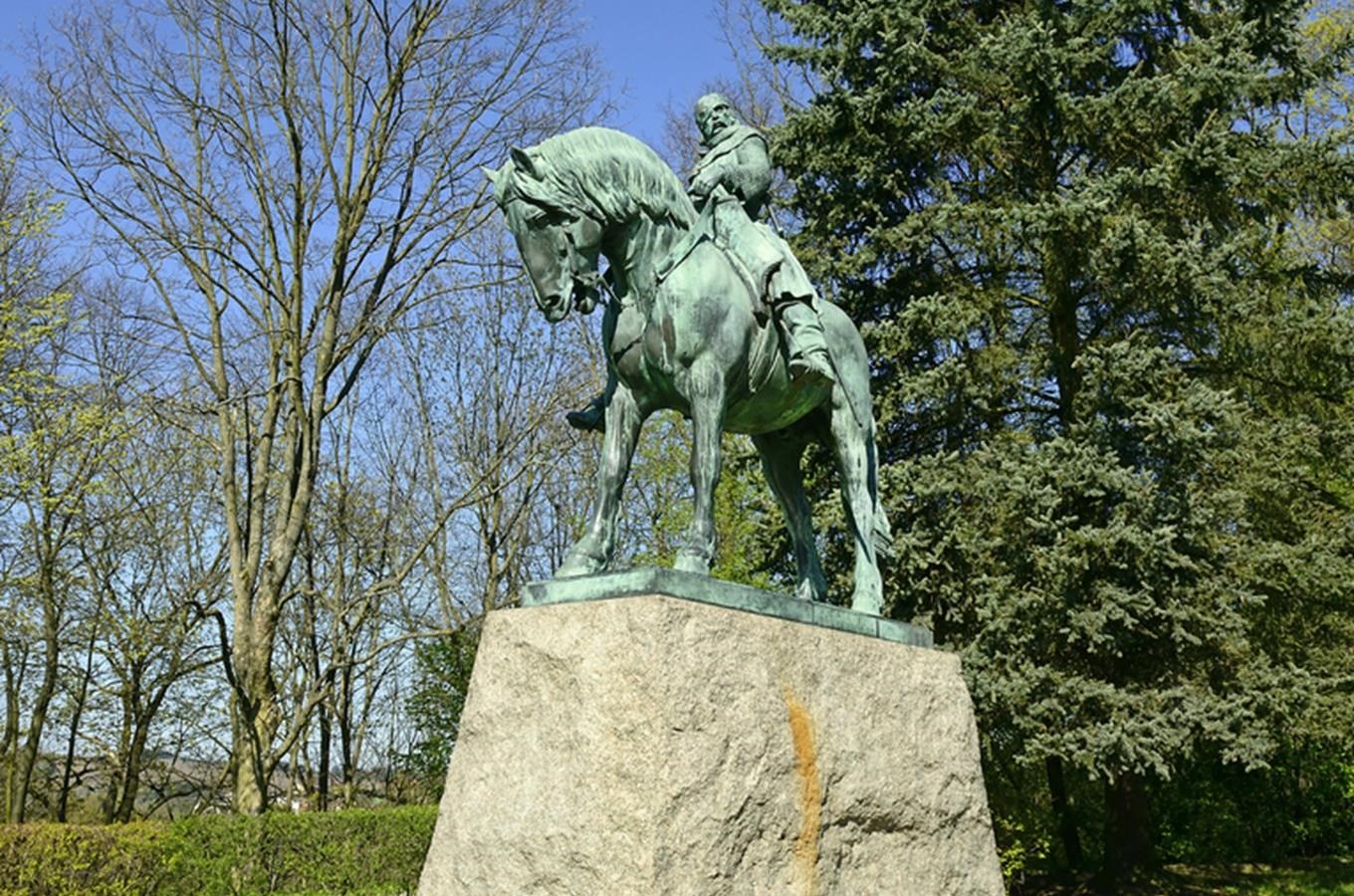 Jezdecká socha Jana Žižky z Trocnova v Přibyslavi