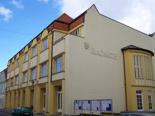 Obecní dům v Bučovicích – první kubistická stavba na Moravě