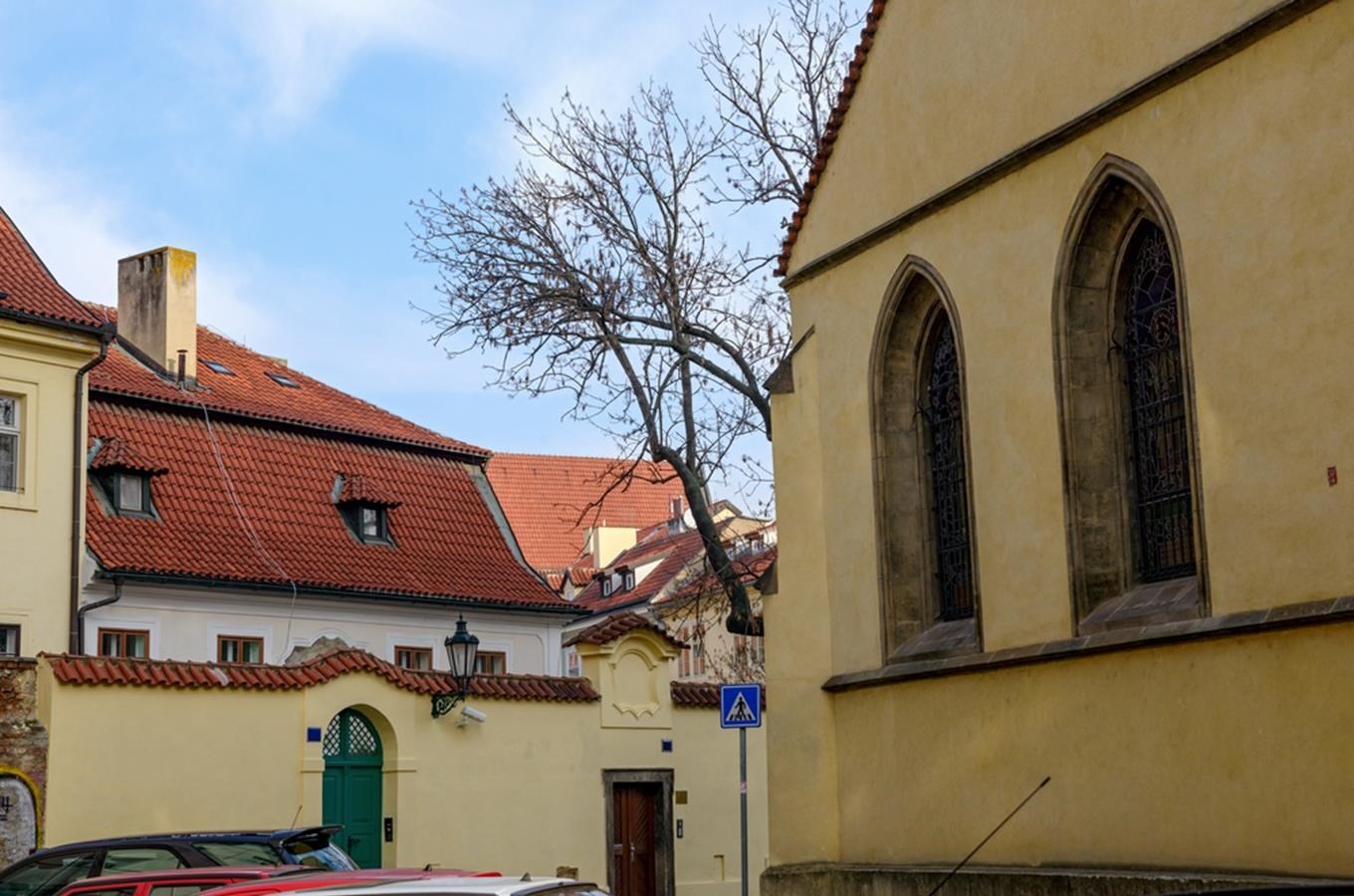 Kostel sv. Haštala v Praze