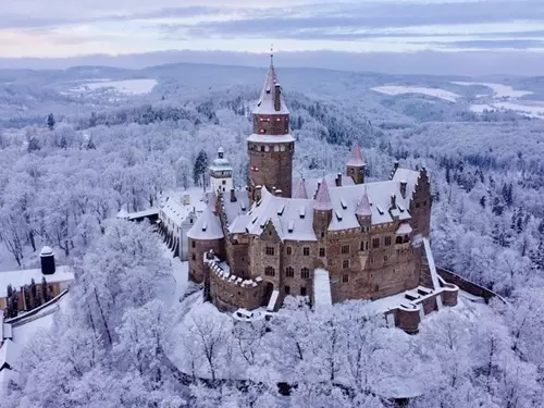 Silvestr na hradě Bouzov