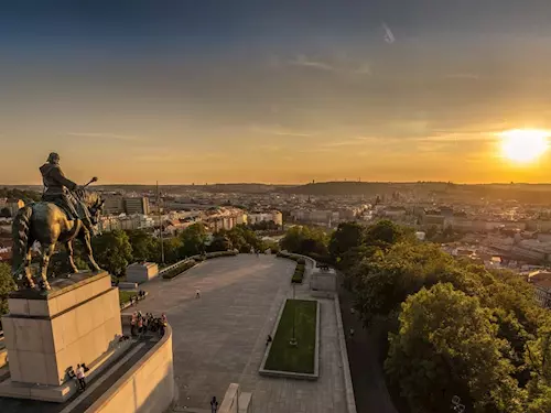 Vyhlídková terasa na střeše Národního památníku na Vítkově