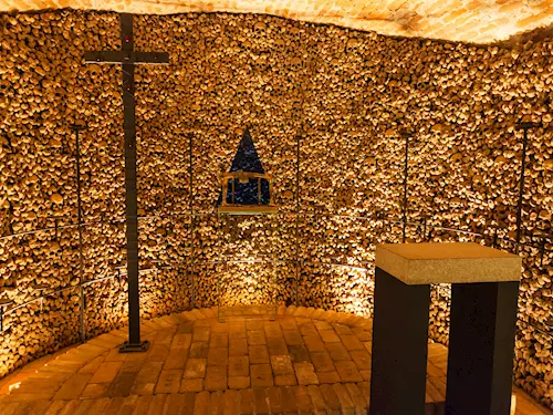Kostnice u sv. Jakuba v Brně – druhá největší kostnice v Evropě