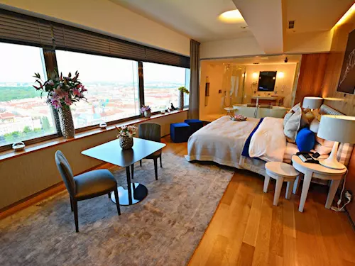 One Room Hotel – luxusní ubytování na Žižkovské věži