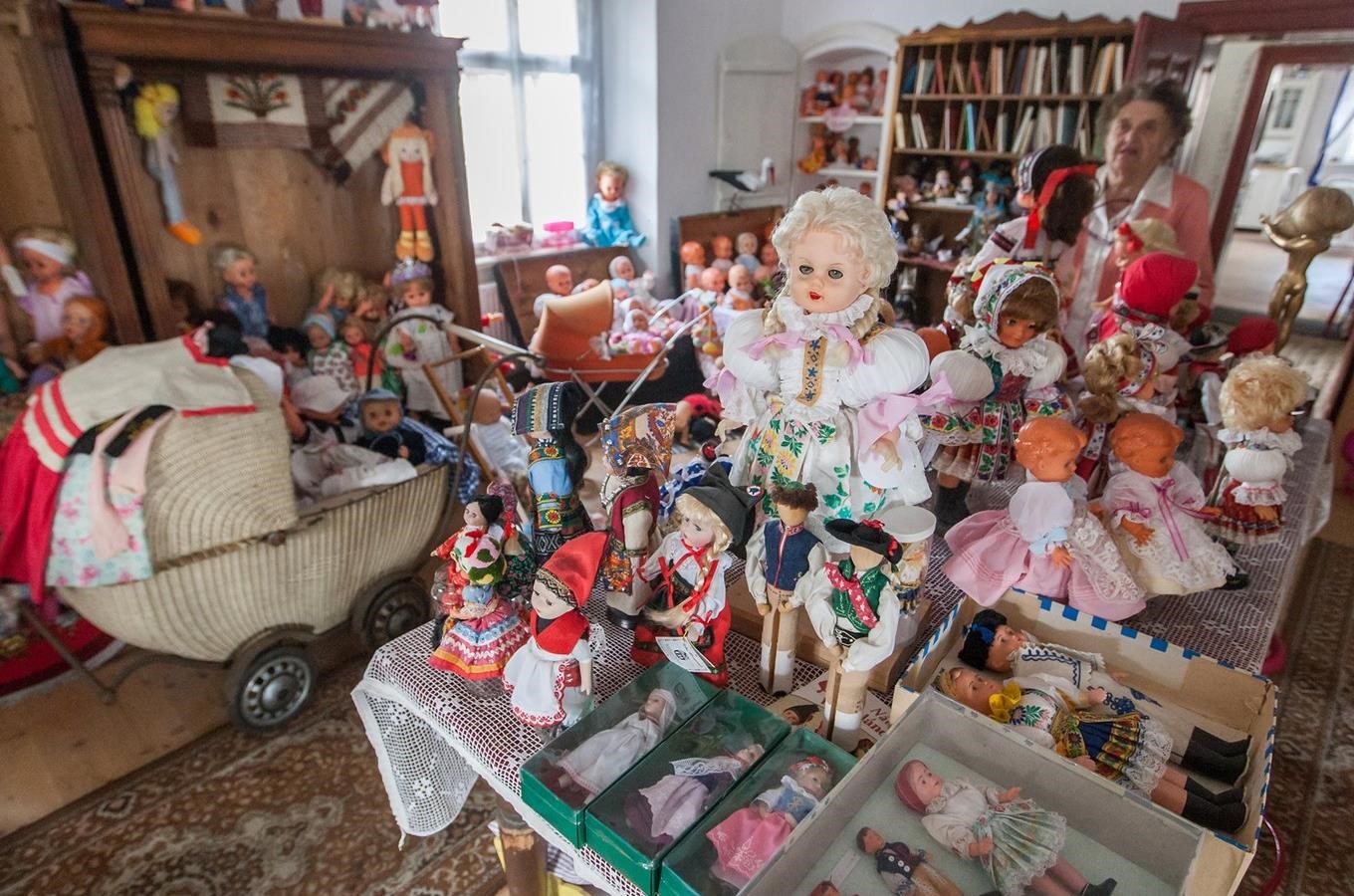 Muzeum retro panenek v Bobrové na Žďársku