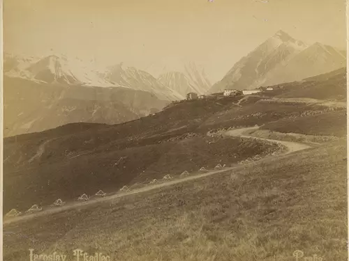 Neznámý fotograf Jaroslav Tkadlec (1851—1927) a jeho cestování Kavkazem