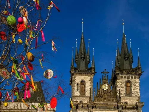 Velikonoční trhy na Staroměstském náměstí v Praze 2022