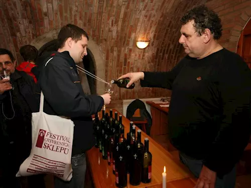 Festival otevřených sklepů – za vinaři z Podluží 