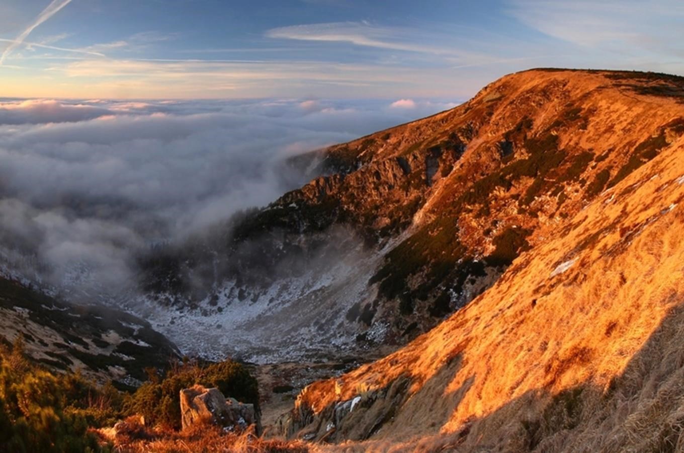 Hora Kotel - jedna z nejmalebnějších hor Krkonoš