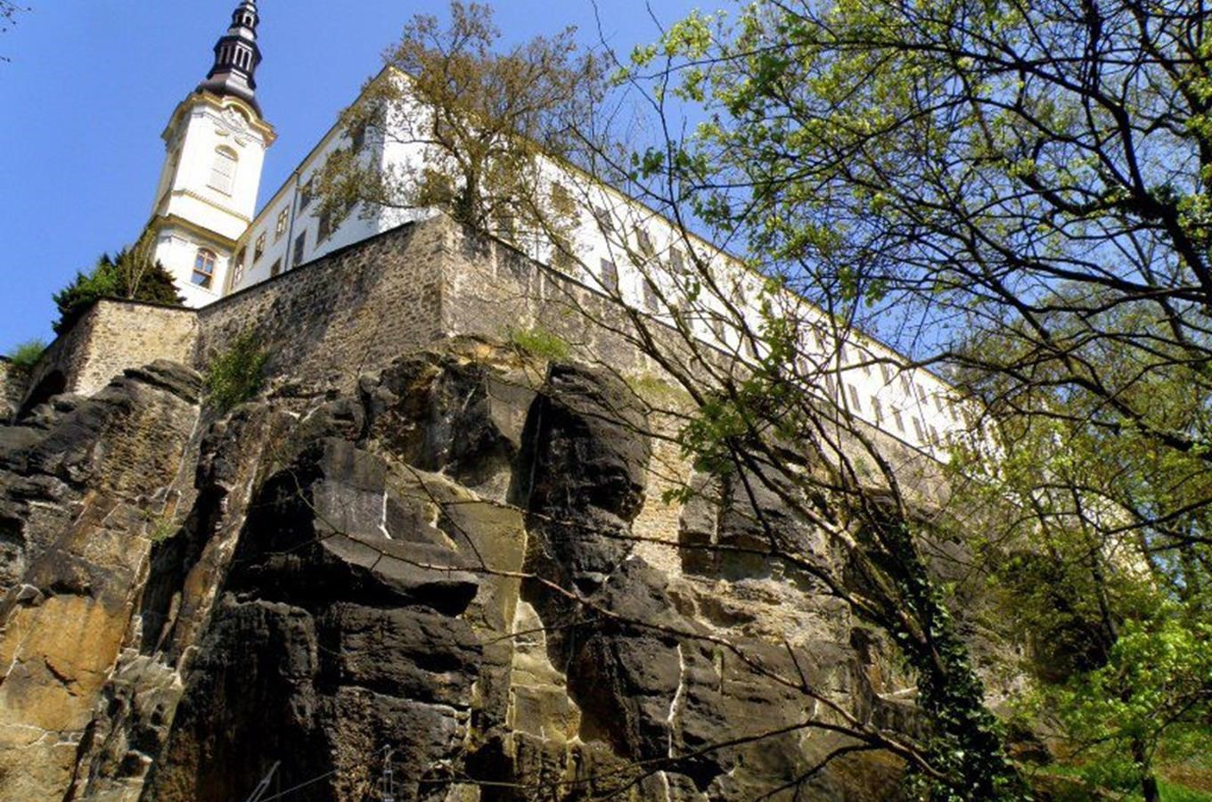 Jižní křídlo zámku Děčín se otevírá veřejnosti
