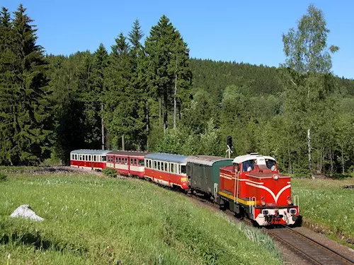 Železnicní spolecnost Tanvald vypraví na zubacku dve soupravy zvláštních vlaku