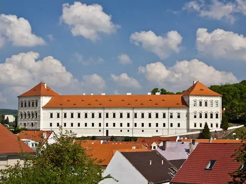 Hrad a zámek Bílina – hlavní sídlo Lobkowiczů