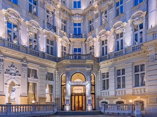 #světovéČesko a Grandhotel Pupp: luxus, tradice a zážitky v Karlových Varech