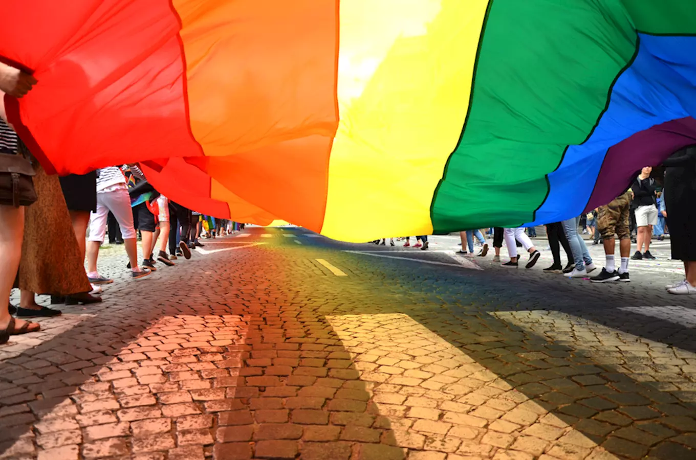 Prague Pride 2019 slaví výročí Stonewallských nepokojů a vyzývá queer lidi, ať se nebojí být vidět