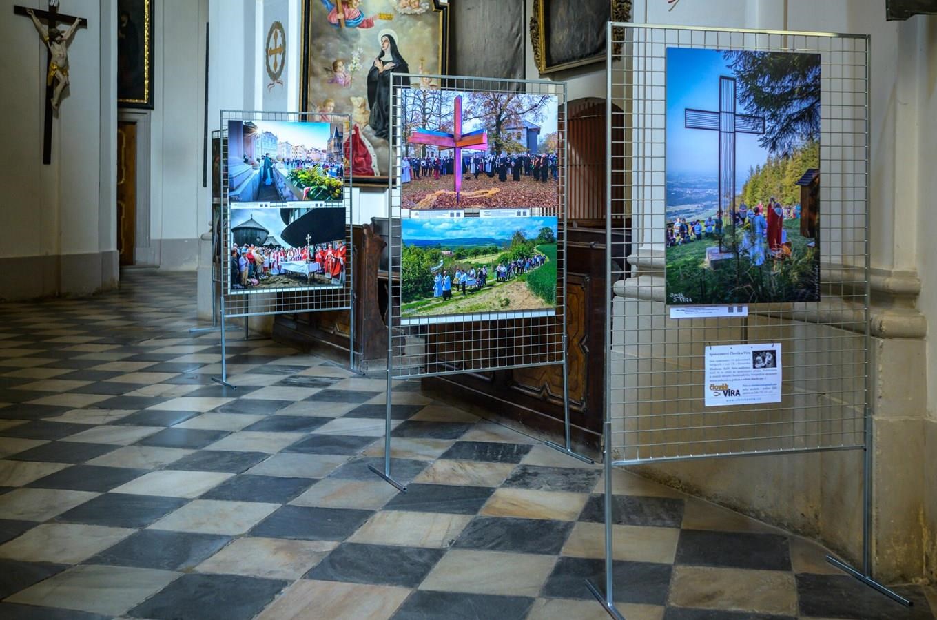 Ukázky z výstavy