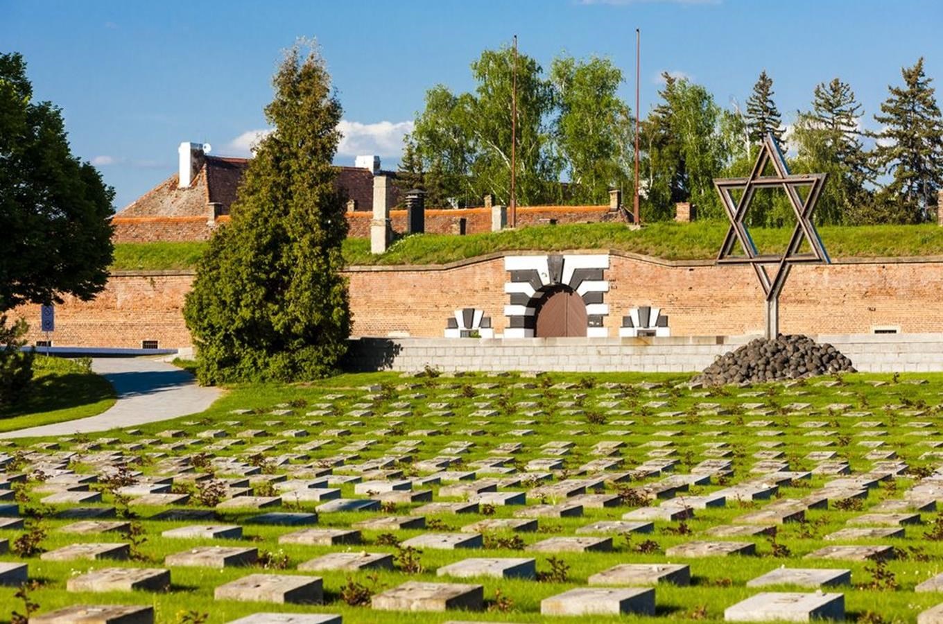 Památník Terezín - nahlédněte do temné minulosti pevnostního města